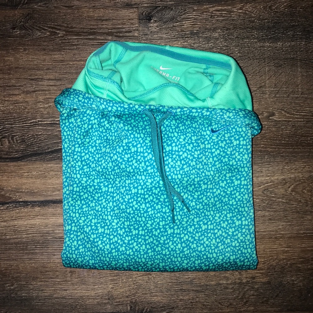 Women’s Nike Therma Hoodie